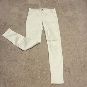 Elastic waist pull on thick and stretchy mid rise skinny jeggings